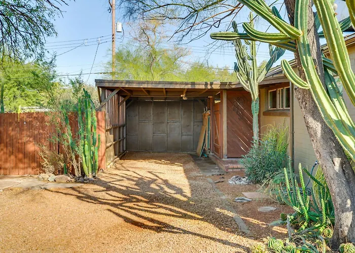 Holiday home Cool W/ A/c & Monsoon Views! Tucson