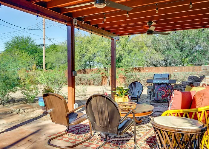 Cool W/ A/c & Monsoon Views! Holiday home *